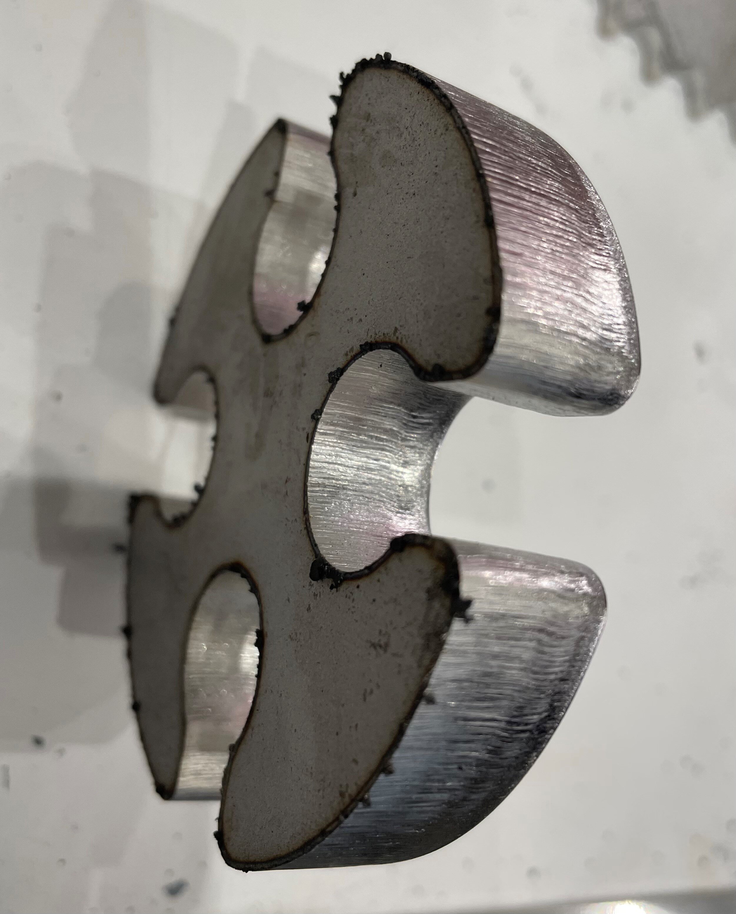 Burnt edges from laser cutting