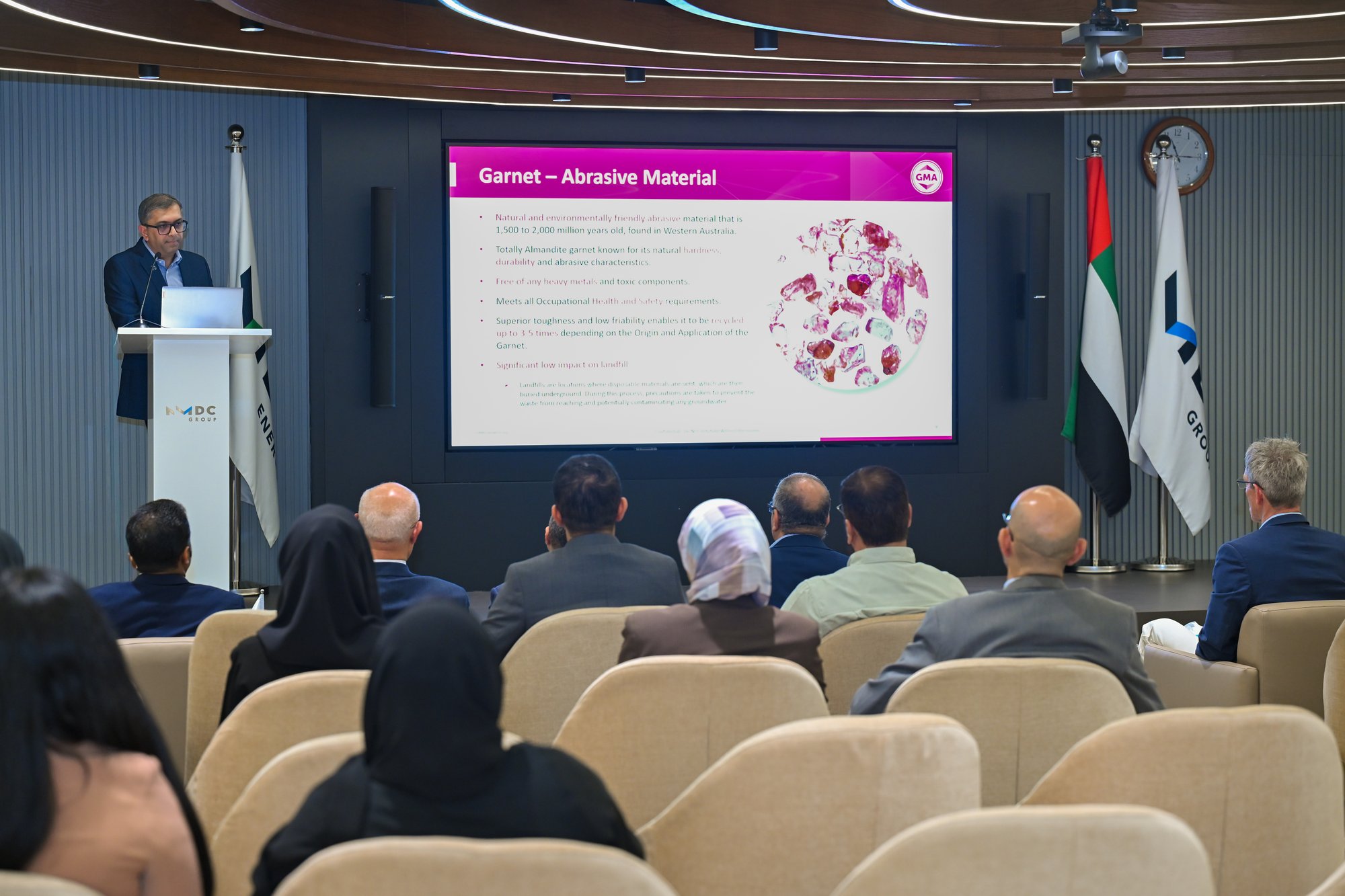 PHM--6037